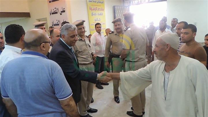 بالصور.. جولة تفقدية لمدير أمن البحيرة على المنشآت الشرطية بدمنهور