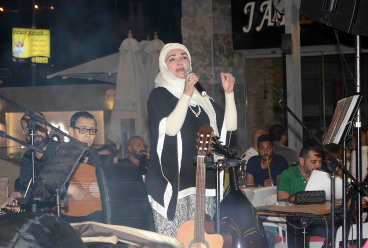 عايدة الايوبى فى سهرة رمضانية مميز فى خيمة ليالى الحسين التجمع  