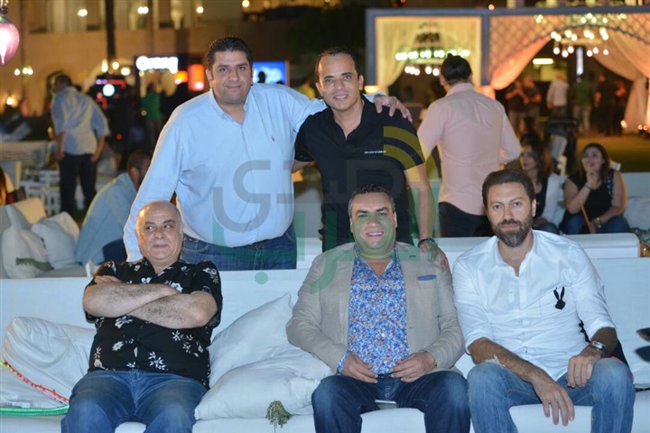 بالصور .. محمد عدوية يشعل خيمة "LANTERNS" بالمقطم بالصور .. محمد عدوية يشعل خيمة "LANTERNS" بالمقطم