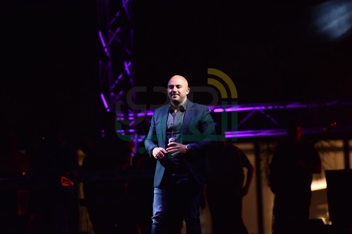 بالصور.. "محمود العسيلي" يشعل حفل السحور بخيمة "سهراية " بالتجمع بالصور.. "محمود العسيلي" يشعل حفل السحور بخيمة "سهراية " بالتجمع