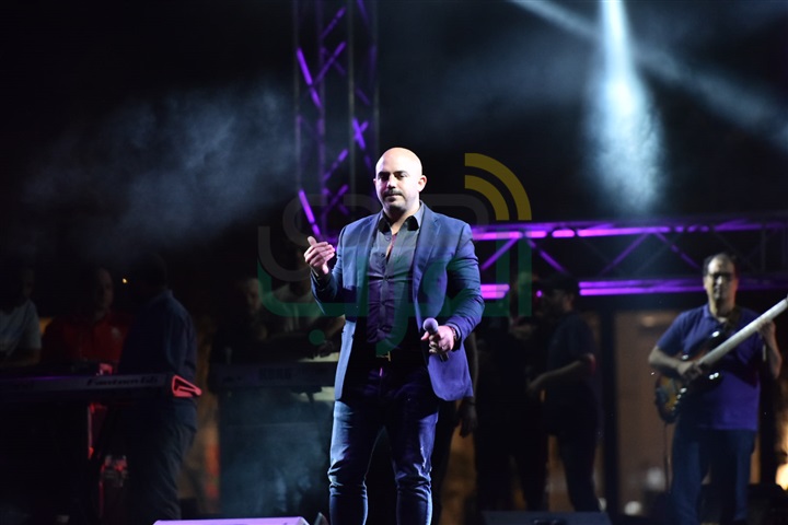 بالصور.. "محمود العسيلي" يشعل حفل السحور بخيمة "سهراية " بالتجمع بالصور.. "محمود العسيلي" يشعل حفل السحور بخيمة "سهراية " بالتجمع