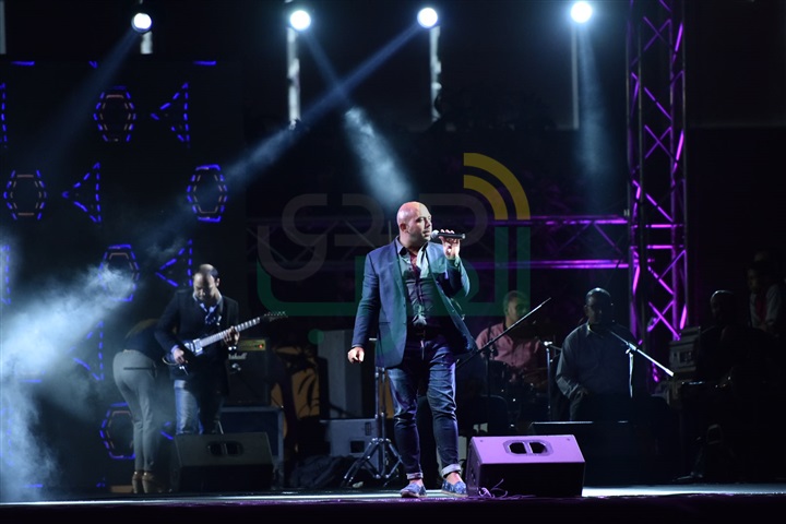 بالصور.. "محمود العسيلي" يشعل حفل السحور بخيمة "سهراية " بالتجمع بالصور.. "محمود العسيلي" يشعل حفل السحور بخيمة "سهراية " بالتجمع