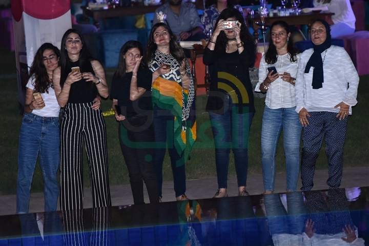 بالصور.. "محمود العسيلي" يشعل حفل السحور بخيمة "سهراية " بالتجمع بالصور.. "محمود العسيلي" يشعل حفل السحور بخيمة "سهراية " بالتجمع