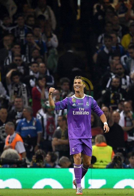 ريال مدريد يسحق اليوفى ويتوج باللقب الأوروبى الـ 12 في تاريخه ريال مدريد يسحق اليوفى ويتوج باللقب الأوروبى الـ 12 في تاريخه