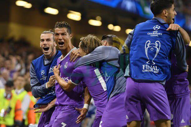 ريال مدريد يسحق اليوفى ويتوج باللقب الأوروبى الـ 12 في تاريخه ريال مدريد يسحق اليوفى ويتوج باللقب الأوروبى الـ 12 في تاريخه