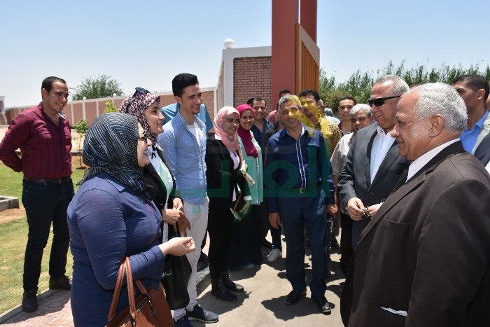 بالصور.. محافظ الشرقية يتفقد محطة مياه مشتول السوق تمهيداً لافتتاحها رسمياً 