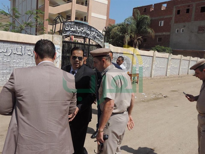 بالصور.. مدير أمن كفر الشيخ يفاجئ خدمات تأمين سير إمتحانات الثانوية العامة