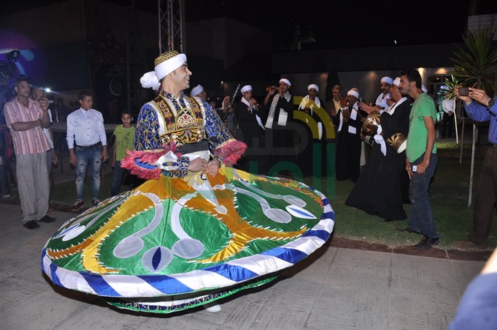 بالصور.. وزير الثقافه والمخرج خالد جلال يكرمان أبطال حرب 73 بالصور.. وزير الثقافه والمخرج خالد جلال يكرمان أبطال حرب 73