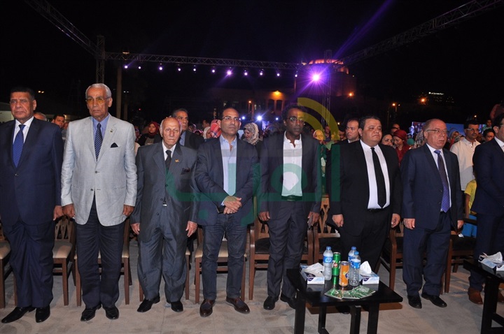 بالصور.. وزير الثقافه والمخرج خالد جلال يكرمان أبطال حرب 73 بالصور.. وزير الثقافه والمخرج خالد جلال يكرمان أبطال حرب 73