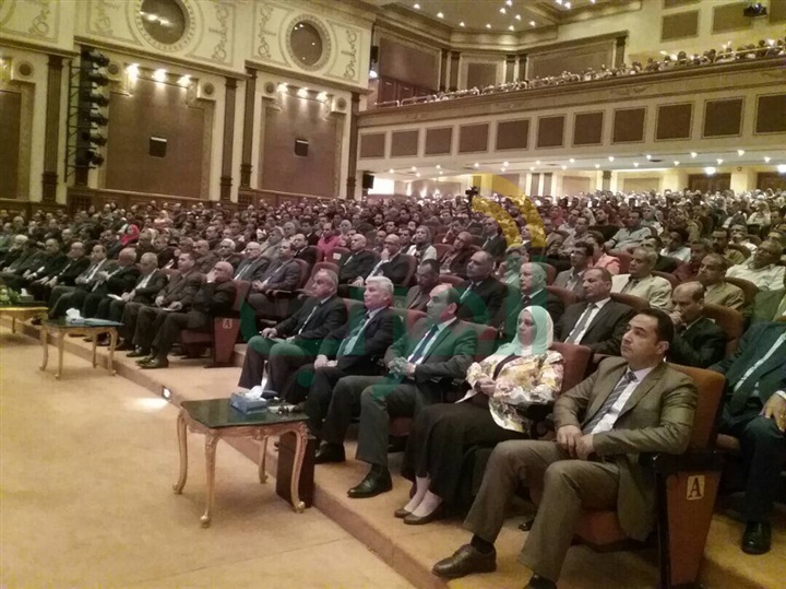 العصار يستعرض إنجازات الإنتاج الحربي