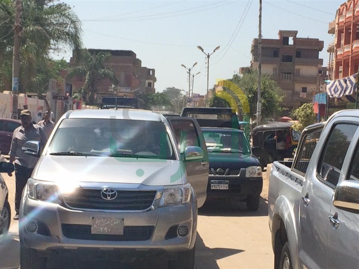 بعد شائعة الإقتحام.. القيادات الأمنية بكفر الشيخ تزور لجنة الثانوية ببيلا