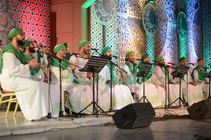 بالصور.. الإنشاد الصوفي تُسهر الحضور بأول حفلات المسرح المكشوف بالصور.. الإنشاد الصوفي تُسهر الحضور بأول حفلات المسرح المكشوف