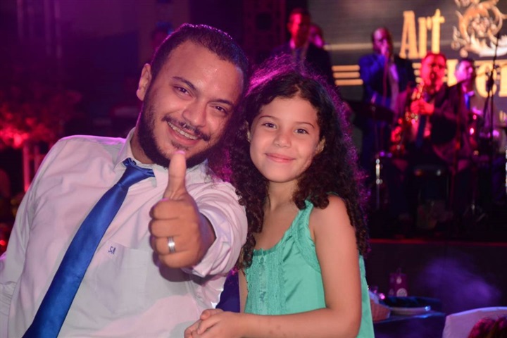 بالصور سعد الصغير يشغل خيمة رمضانا بأجمل الاغاني الشعبيه بالصور سعد الصغير يشغل خيمة رمضانا بأجمل الاغاني الشعبيه