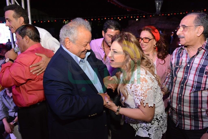 بالصور منه جلال تحتفل بعيد ميلادها بحضور نجوم الفن بالصور منه جلال تحتفل بعيد ميلادها بحضور نجوم الفن