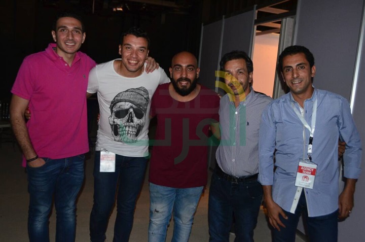 بالصور.. جو أشقر في سهرة رمضانية بمول مصر بالصور.. جو أشقر في سهرة رمضانية بمول مصر
