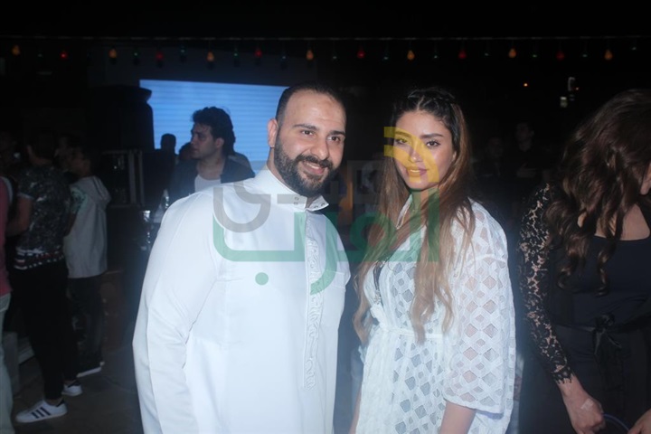 بالصور .. شعبان عبد الرحيم والبحرواي وعبد السلام يتألقون في "جلابية بارتي" بخيمو مولانا بالصور .. شعبان عبد الرحيم والبحرواي وعبد السلام يتألقون في "جلابية بارتي" بخيمو مولانا