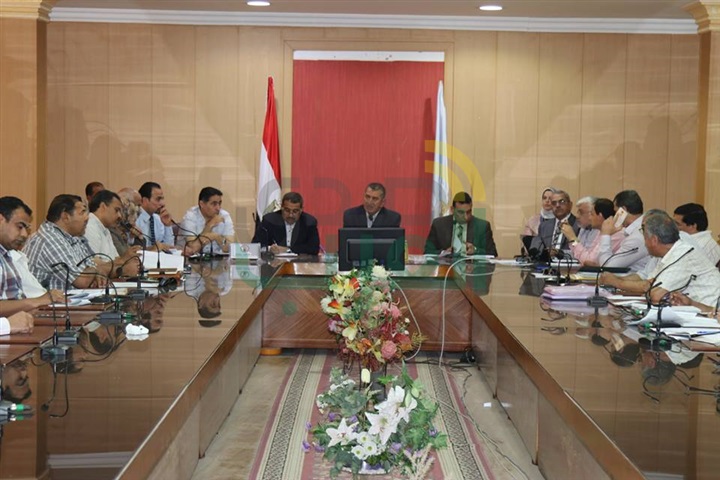 بالفيديو والصور.. محافظ كفر الشيخ يوجه بسرعة الانتهاء من المشروعات القومية خلال أسبوع