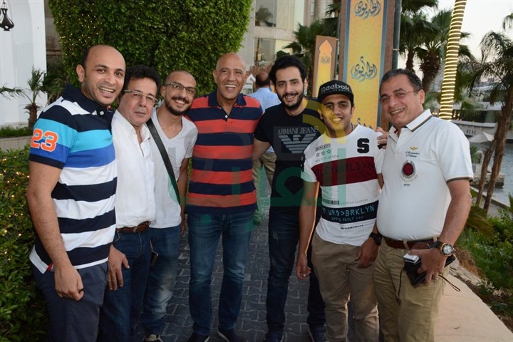 بالصور.. أشرف عبدالباقي يقيم حفل إفطار لمسرح مصر استعدادا للموسم الجديد بالصور.. أشرف عبدالباقي يقيم حفل إفطار لمسرح مصر استعدادا للموسم الجديد