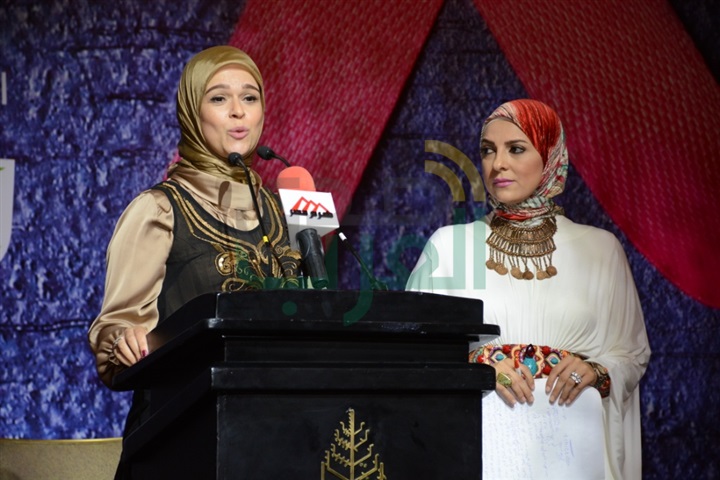 بالصور.. عايدة الأيوبي تحي حفل موسسة "بهية" بحضور نجوم الفن بالصور.. عايدة الأيوبي تحي حفل موسسة "بهية" بحضور نجوم الفن