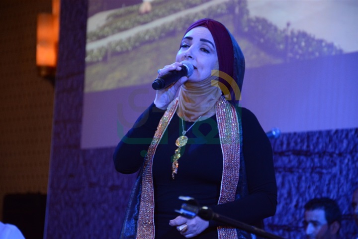 بالصور.. عايدة الأيوبي تحي حفل موسسة "بهية" بحضور نجوم الفن بالصور.. عايدة الأيوبي تحي حفل موسسة "بهية" بحضور نجوم الفن