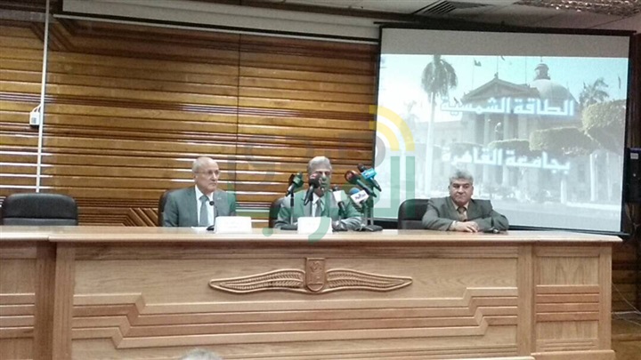"العصار" و"نصار" يفتتحان محطة طاقة شمسية بجامعة القاهرة