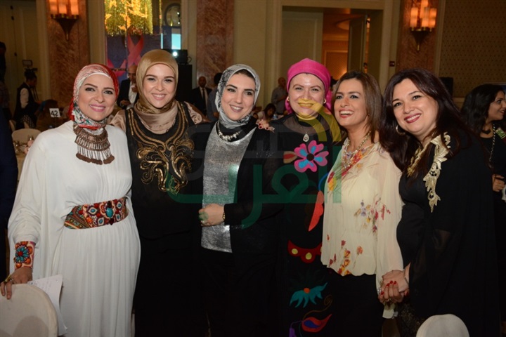 بالصور.. عايدة الأيوبي تحي حفل موسسة "بهية" بحضور نجوم الفن بالصور.. عايدة الأيوبي تحي حفل موسسة "بهية" بحضور نجوم الفن