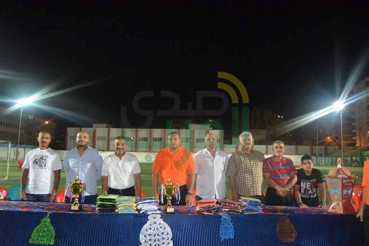 الشباب و الرياضة تقيم نهائى فاعليات الدورة الرمضانية فى خماسى كرة القدم