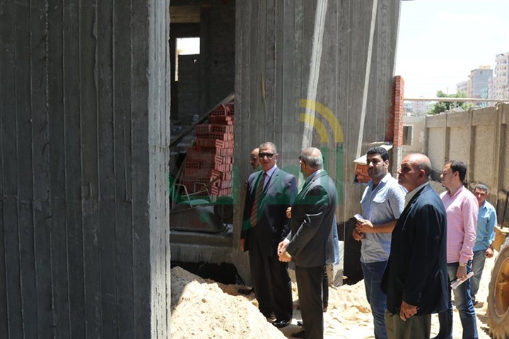 بالفيديو والصور.. محافظ كفر الشيخ يتفقد المسرح المدرسى الجديد بتكلفة 5 مليون جنيه