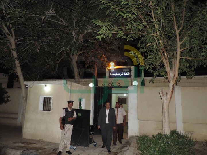 بالصور.. مدير أمن كفر الشيخ يفاجئ عددًا من قوات تأمين الكنائس والمواقع الشرطية خلال السحور