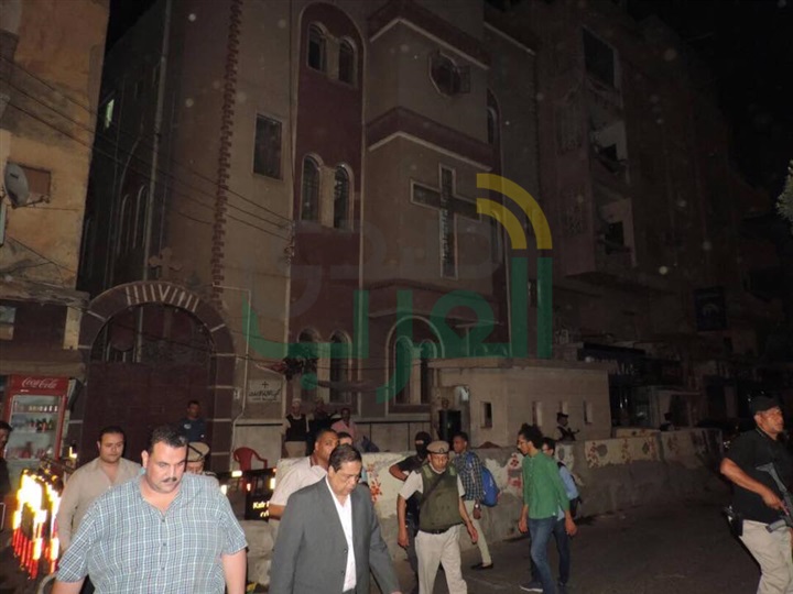 بالصور.. مدير أمن كفر الشيخ يفاجئ عددًا من قوات تأمين الكنائس والمواقع الشرطية خلال السحور