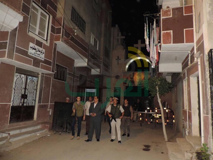 بالصور.. مدير أمن كفر الشيخ يفاجئ عددًا من قوات تأمين الكنائس والمواقع الشرطية خلال السحور