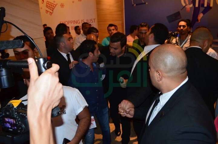 بالصور.. رامي صبري يشعل أجواء مول مصر بالصور.. رامي صبري يشعل أجواء مول مصر