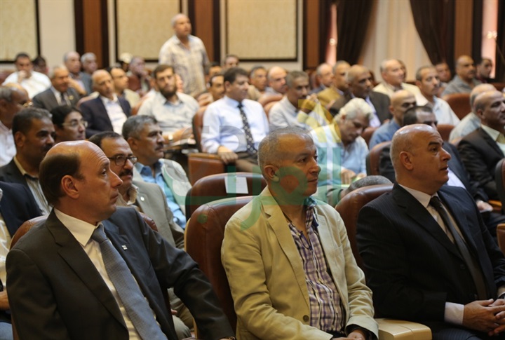 بالصور.. وزير الشباب والرياضة يناقش مشروع اللائحة الاسترشادية مع مديري المديريات بالصور.. وزير الشباب والرياضة يناقش مشروع اللائحة الاسترشادية مع مديري المديريات