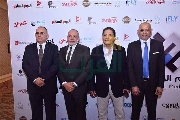 بالصور.. نجوم الفن والسياسة والإعلام في «إفطار المصريين» بالصور.. نجوم الفن والسياسة والإعلام في «إفطار المصريين»
