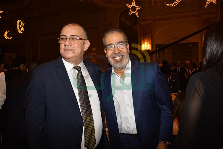 بالصور.. نجوم الفن والسياسة والإعلام في «إفطار المصريين» بالصور.. نجوم الفن والسياسة والإعلام في «إفطار المصريين»