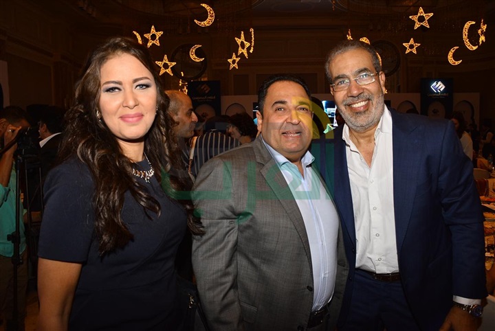 بالصور.. نجوم الفن والسياسة والإعلام في «إفطار المصريين» بالصور.. نجوم الفن والسياسة والإعلام في «إفطار المصريين»
