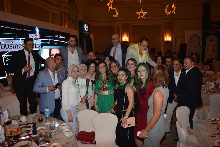 بالصور.. نجوم الفن والسياسة والإعلام في «إفطار المصريين» بالصور.. نجوم الفن والسياسة والإعلام في «إفطار المصريين»