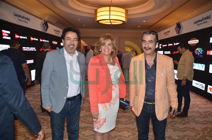 بالصور.. نجوم الفن والسياسة والإعلام في «إفطار المصريين» بالصور.. نجوم الفن والسياسة والإعلام في «إفطار المصريين»