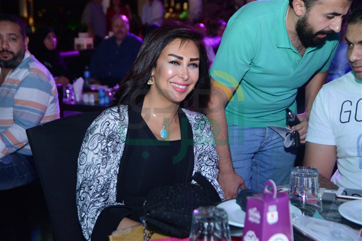 بالصور .. عبد الباسط حمودة يشعل خيمة "رمضانا" بالصور .. عبد الباسط حمودة يشعل خيمة "رمضانا"