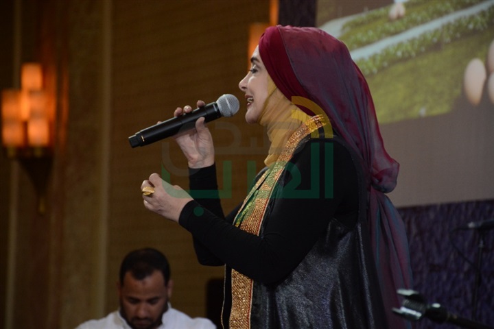 بالصور.. عايدة الأيوبي تحي حفل موسسة "بهية" بحضور نجوم الفن بالصور.. عايدة الأيوبي تحي حفل موسسة "بهية" بحضور نجوم الفن