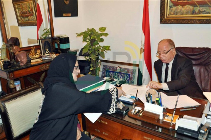 بالصور.. وزير الثقافة يستقبل أمين جائزة «باديب» بالصور.. وزير الثقافة يستقبل أمين جائزة «باديب»