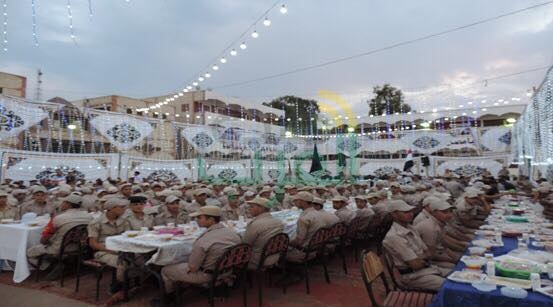 بالصور.. مساعدا وزير الداخلية يشاركان «المجندين» بكفر الشيخ إفطارهم