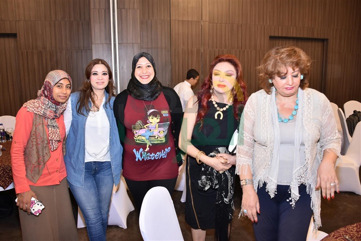 بالصور.. نبيلة عبيد وسفراء في حفل إطلاق «المرأة من المنظور الإسلامي» بالصور.. نبيلة عبيد وسفراء في حفل إطلاق «المرأة من المنظور الإسلامي»