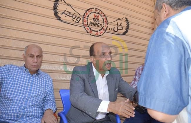 بالصور.. سكرتير مساعد محافظ الغربية يتابع واقعة ميل عقار بالمحلة الكبرى