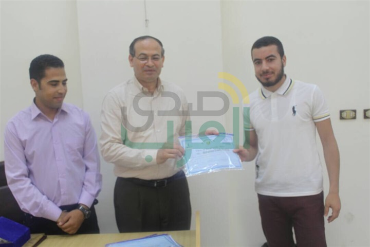 بالصور..عميد صيدلة كفر الشيخ: نسعي للمساهمه في تحسين المنظومة الصحية بزيادة كفاءة الطلاب