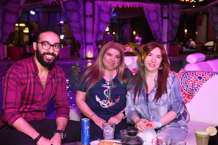 بالصور.. "المولوية" و"شيما" و"الجنايني" يشعلون خيمة "مولانا" بالصور.. "المولوية" و"شيما" و"الجنايني" يشعلون خيمة "مولانا"