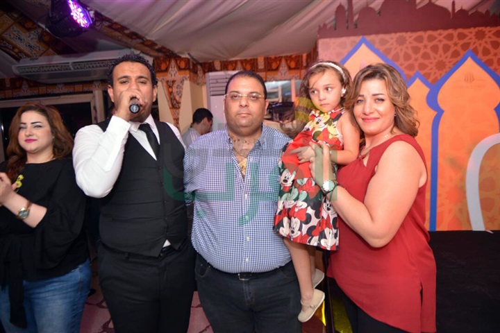 بالصور .. محمود الليثي يشعل وصلات الرقص في "الخديوي" بالصور .. محمود الليثي يشعل وصلات الرقص في "الخديوي"