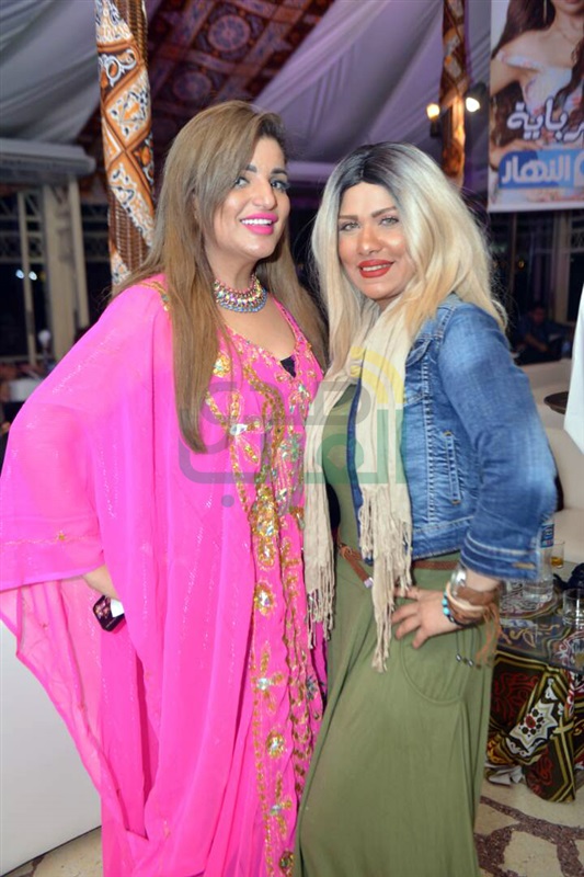 بالصور .. محمود الليثي يشعل وصلات الرقص في "الخديوي" بالصور .. محمود الليثي يشعل وصلات الرقص في "الخديوي"