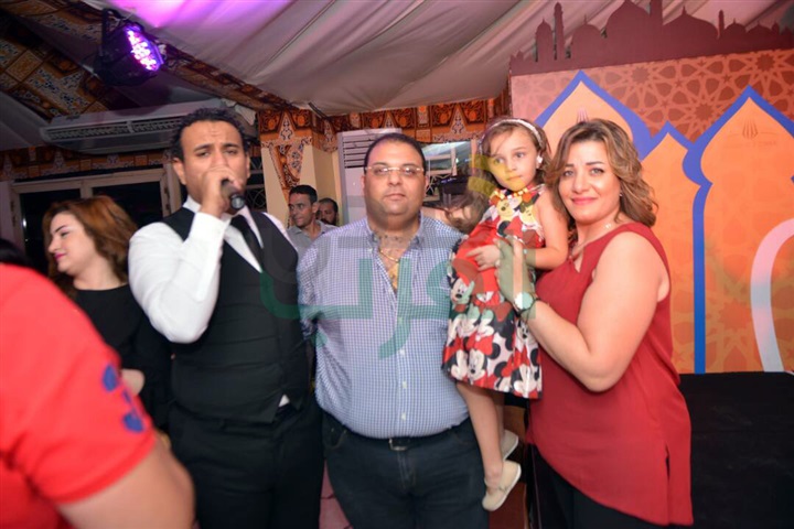 بالصور .. محمود الليثي يشعل وصلات الرقص في "الخديوي" بالصور .. محمود الليثي يشعل وصلات الرقص في "الخديوي"