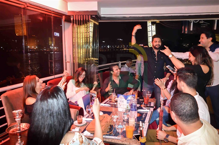 بالصور.. سعد الصغير يشعل خيمه دندنه مع نخبه كبيرة من النجوم بالصور.. سعد الصغير يشعل خيمه دندنه مع نخبه كبيرة من النجوم
